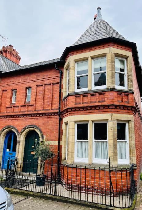 Luxury City Centre Townhouse - Sleeps 6 Chester Exterior foto