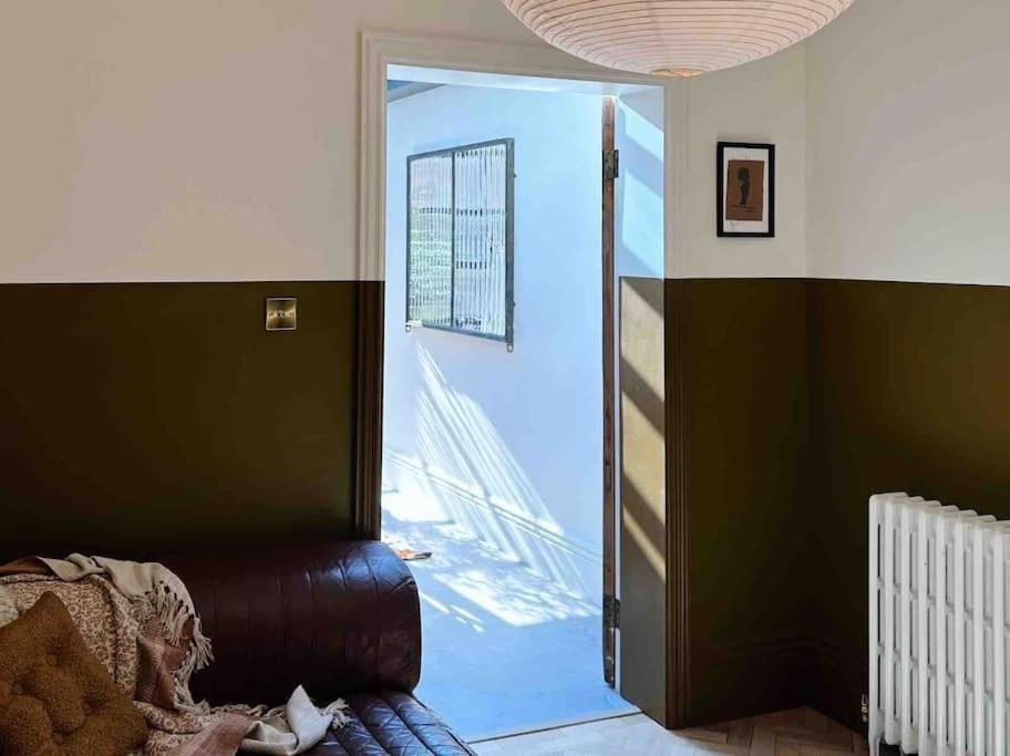 Luxury City Centre Townhouse - Sleeps 6 Chester Exterior foto