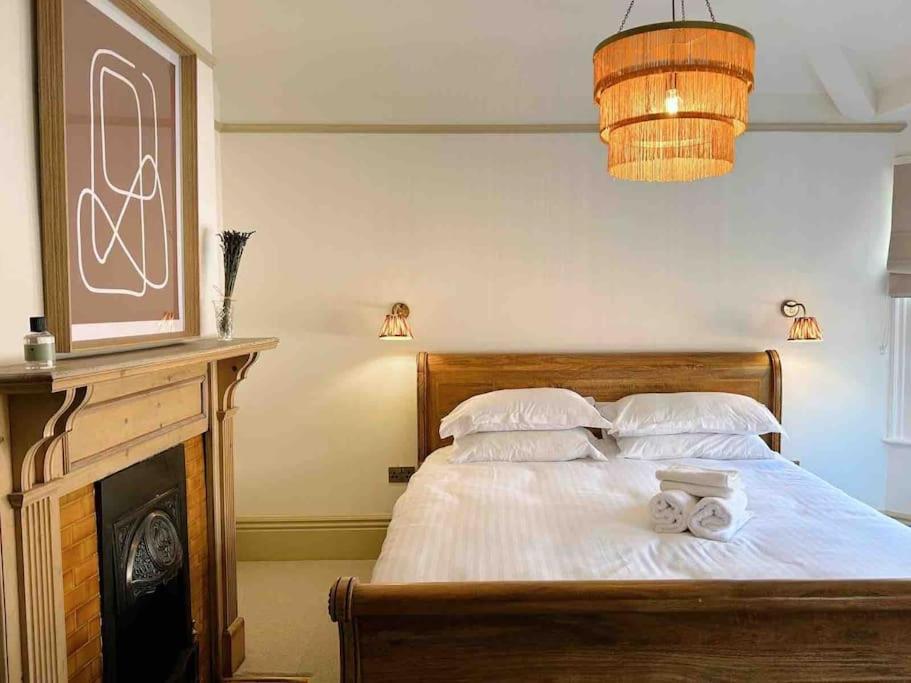 Luxury City Centre Townhouse - Sleeps 6 Chester Exterior foto
