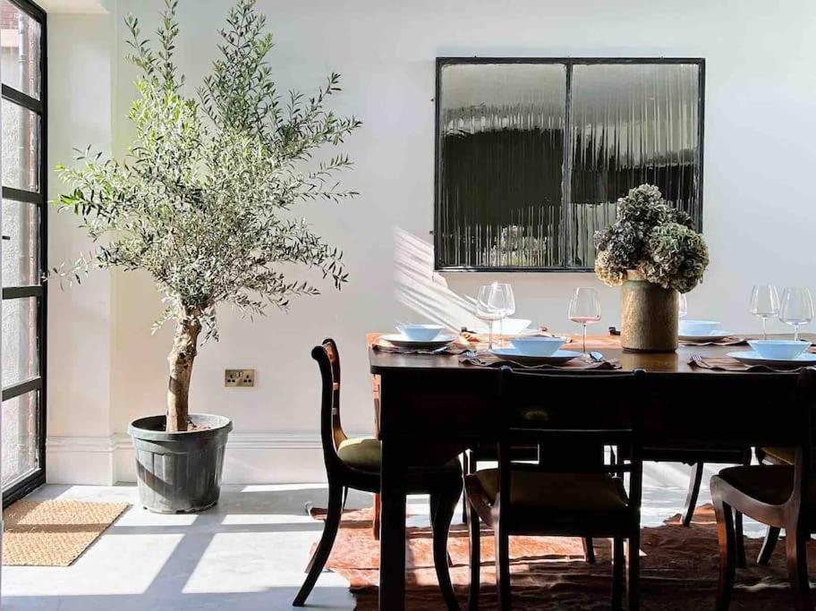 Luxury City Centre Townhouse - Sleeps 6 Chester Exterior foto